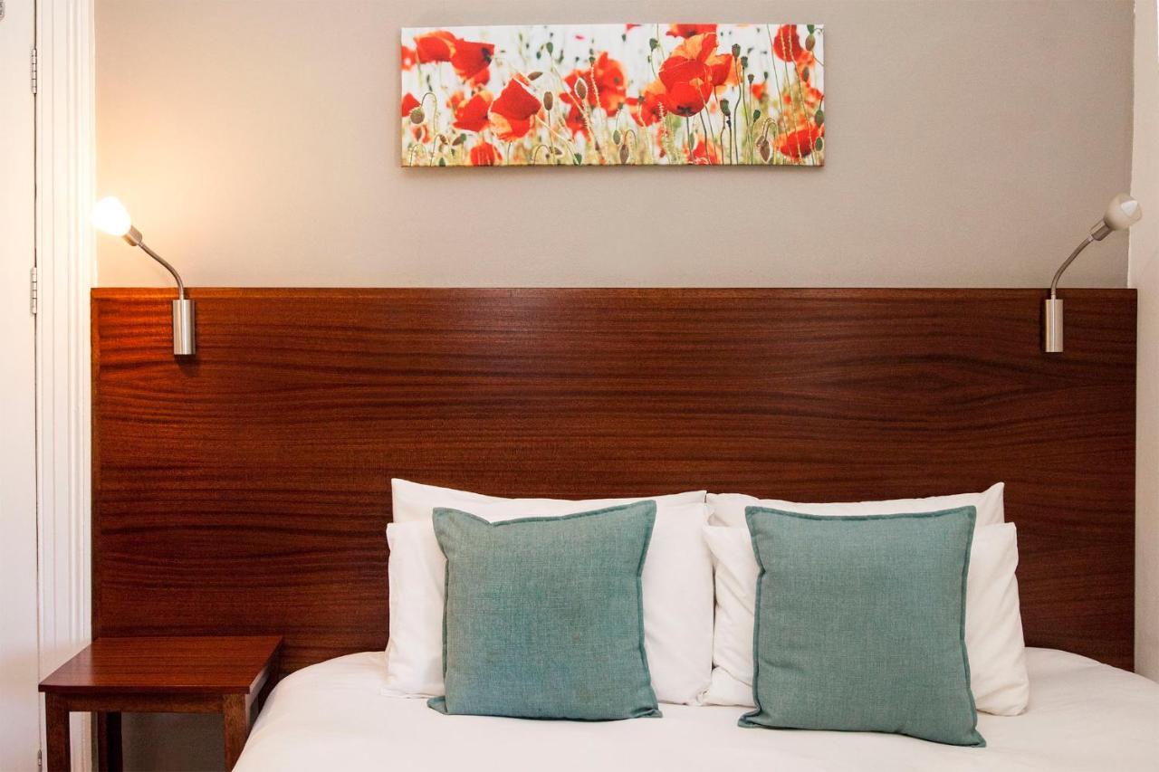 The Vic Hotel 포트엘리자베스 외부 사진